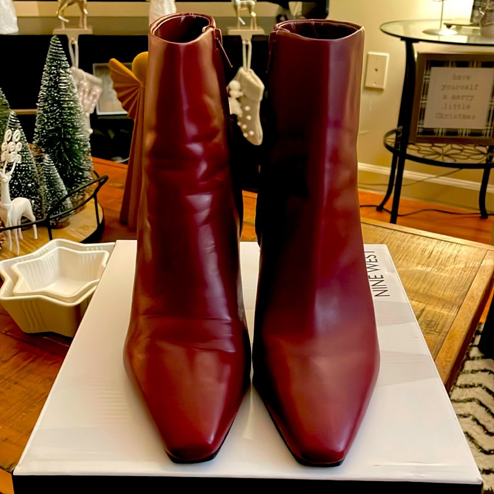 Nine West SISSA Dark Red Leather 9M